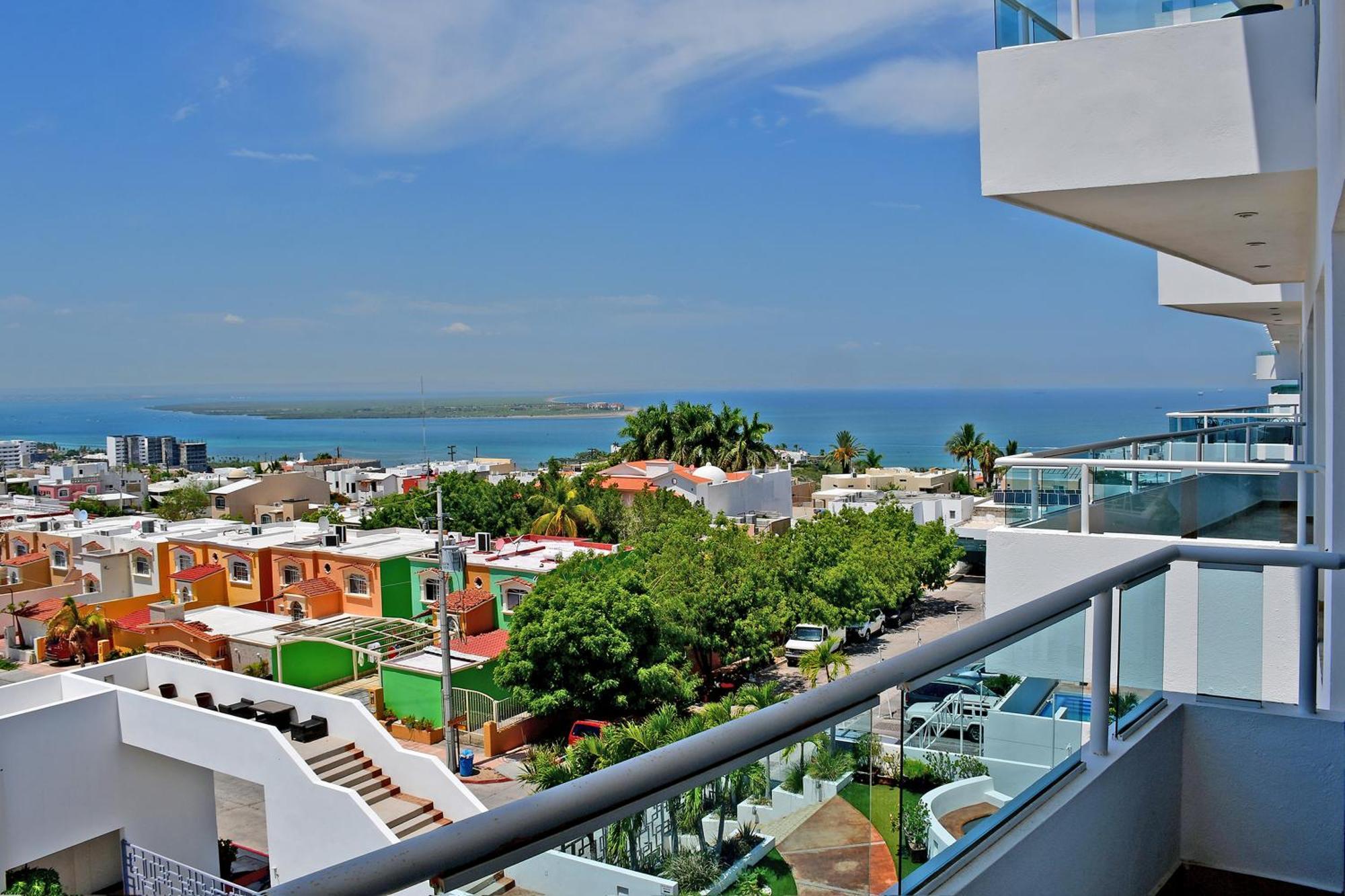 Oceanview Living Space & Balcony With Fiberoptic Wifi! La Paz Εξωτερικό φωτογραφία