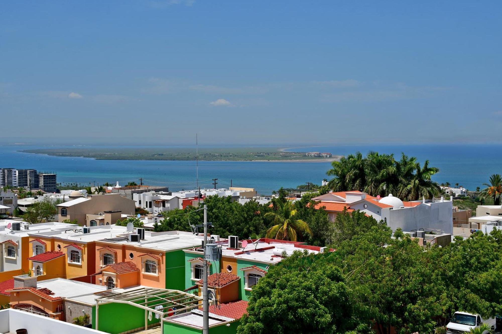 Oceanview Living Space & Balcony With Fiberoptic Wifi! La Paz Εξωτερικό φωτογραφία